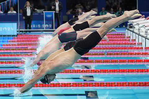 Alberto Razzetti starts in the men's 200-meter final